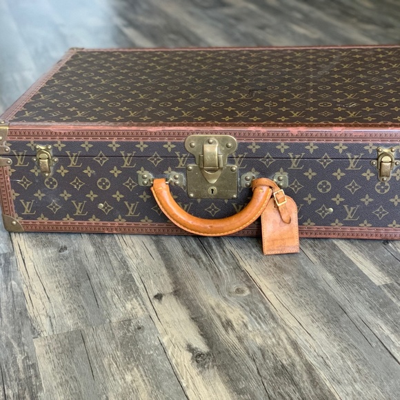 Vintage Louis Vuitton Suitcase - Picture 2 of 5